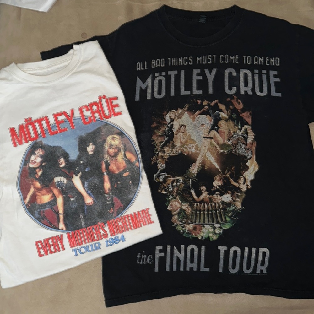 2 MOTLEY CRUE TOUR SHIRTS